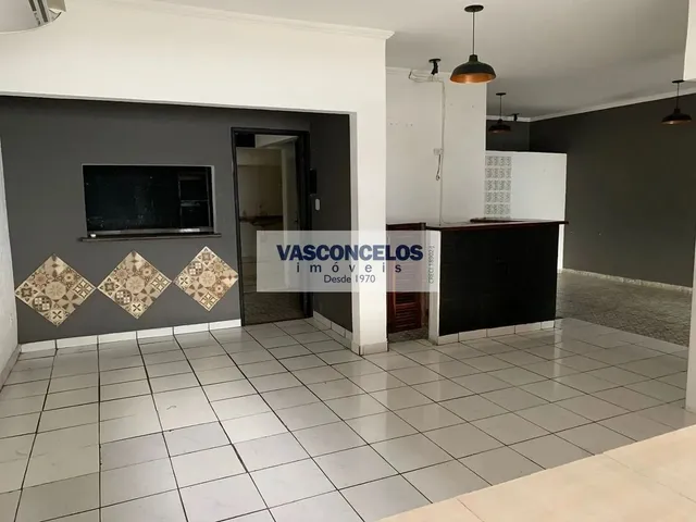Prédio com 170m² 3 quartos e 1 banheiro, para alugar, no bairro Vila Ema em São José Dos Campos
