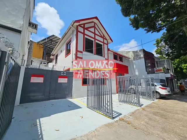 Prédio para alugar, no bairro Batista Campos em Belém