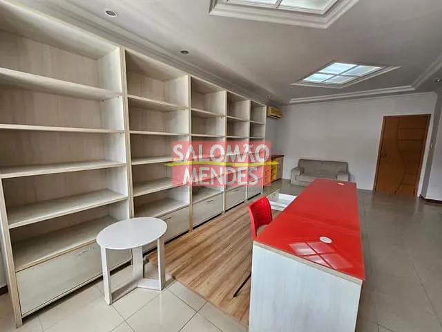 Prédio para alugar, no bairro Batista Campos em Belém