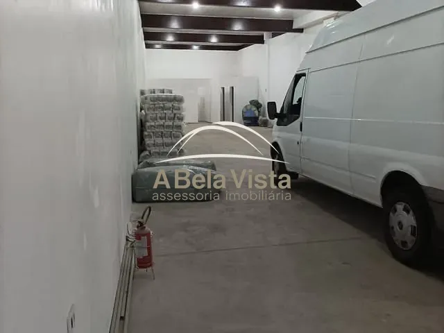 Prédio para alugar, no bairro Rochdale em Osasco