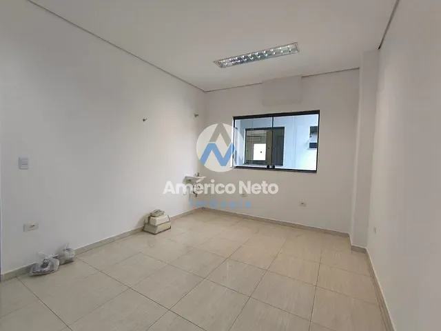 Prédio com 920m², à venda ou para alugar, no bairro Santo Antônio em São Caetano do Sul