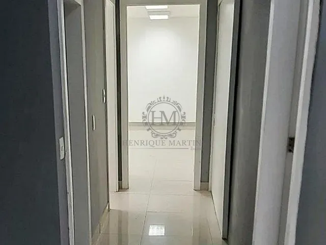 Prédio à venda ou para alugar, no bairro Laranjeiras em Rio de Janeiro