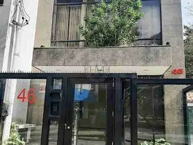 Prédio à venda ou para alugar, no bairro Laranjeiras em Rio de Janeiro