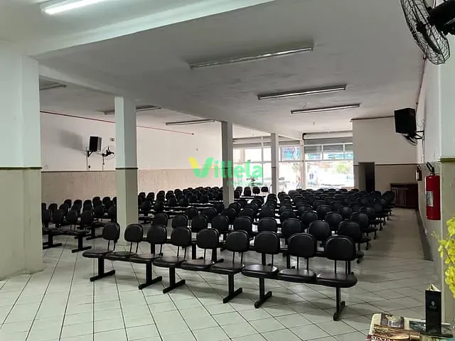 Prédio à venda, no bairro Vila Virgínia em Itaquaquecetuba