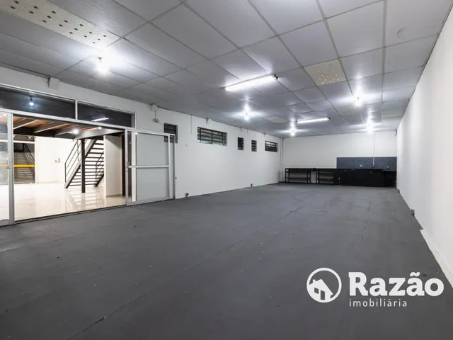 Loja para alugar, no bairro Rebouças em Curitiba