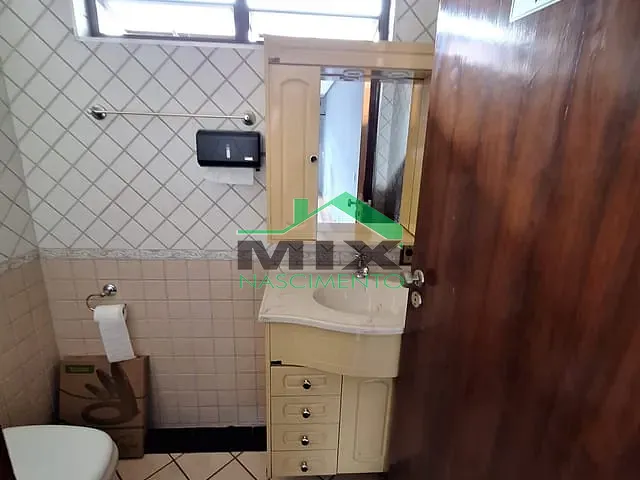 Prédio com 110m², para alugar, no bairro Taboão em São Bernardo do Campo