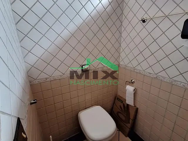 Prédio com 110m², para alugar, no bairro Taboão em São Bernardo do Campo