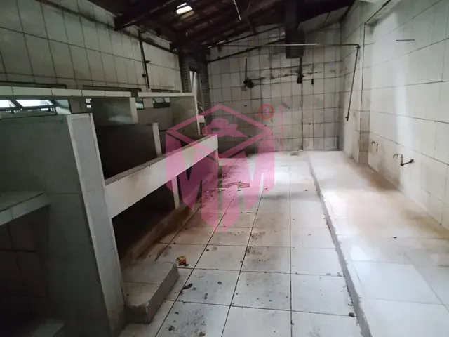 Prédio com 400m², à venda ou para alugar, no bairro Vila Pires em Santo André