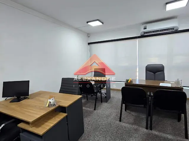 Sala à venda, no bairro Centro em São José dos Campos