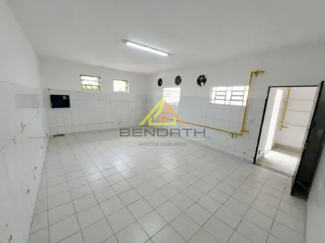 Prédio com 285m² 3 quartos e 2 banheiros, à venda, no bairro Santana em São Paulo