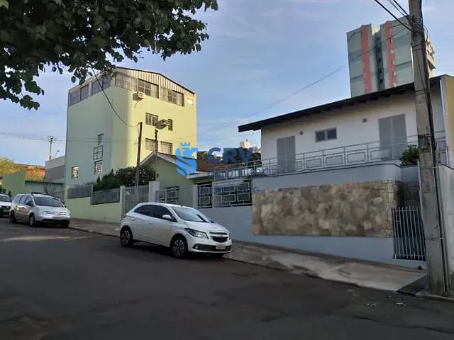 Prédio com 600m², à venda, no bairro Centro em Londrina