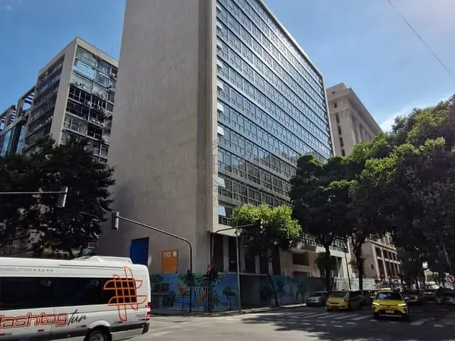 Prédio à venda ou para alugar, no bairro Centro em Rio de Janeiro