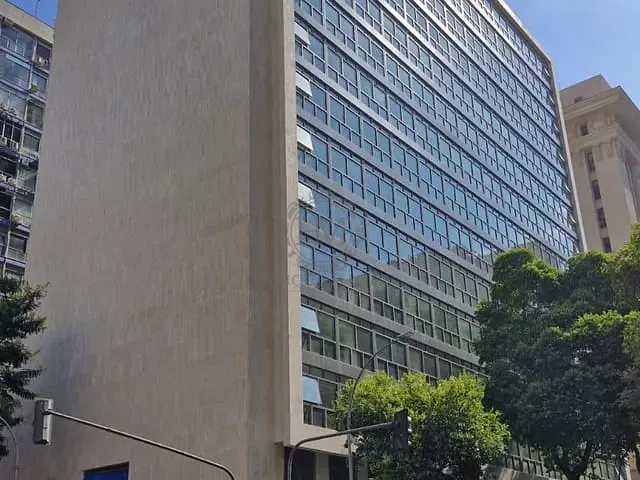 Prédio à venda ou para alugar, no bairro Centro em Rio de Janeiro