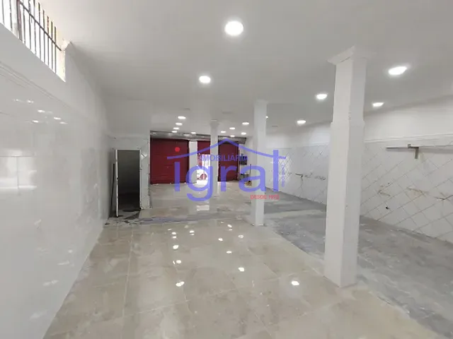 Prédio com 277m², à venda, no bairro Americanópolis em São Paulo