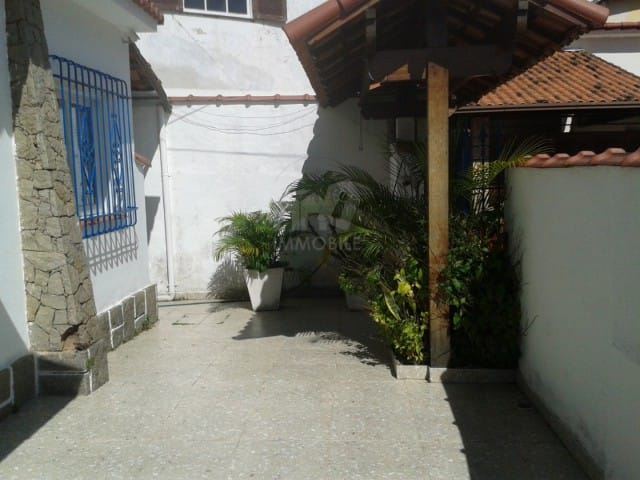 Prédio à venda, no bairro Alto da Serra em Petrópolis