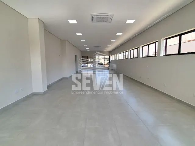 Prédio com 968m², para alugar, no bairro Jardim Aeroporto em Bauru