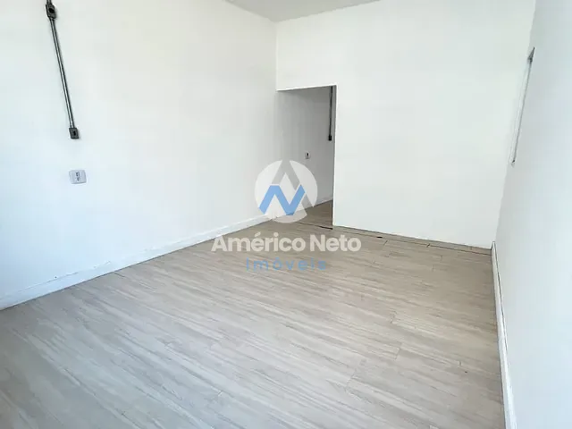 Prédio com 435m², para alugar, no bairro Parque da Vila Prudente em São Paulo