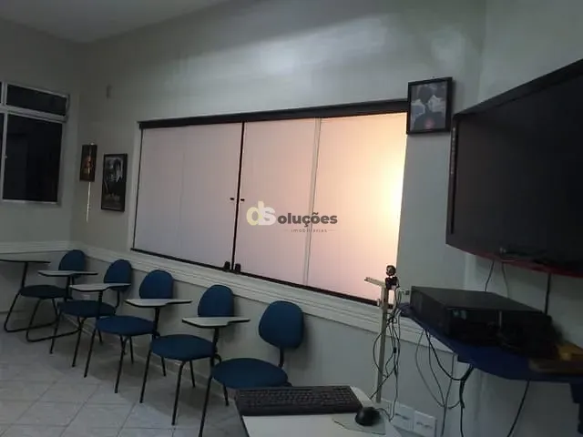 Prédio com 250m², à venda ou para alugar, no bairro Assunção em São Bernardo do Campo