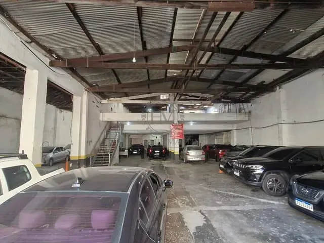 Prédio com 1633m², à venda, no bairro Centro em Rio de Janeiro