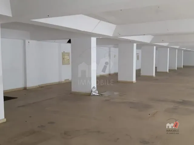 Prédio à venda, no bairro Centro em Petrópolis