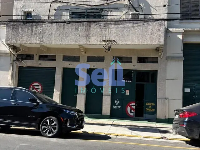 Prédio com 894m², à venda, no bairro Brás em São Paulo