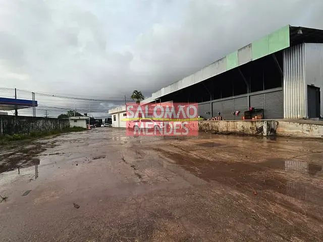 Prédio para alugar, no bairro Castanheira em Belém