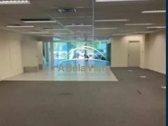 Prédio para alugar, no bairro Vila Yara em Osasco