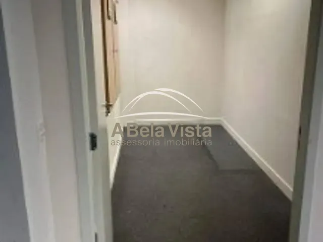 Prédio para alugar, no bairro Vila Yara em Osasco