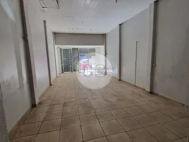 Prédio para alugar, no bairro Centro em Rio Grande