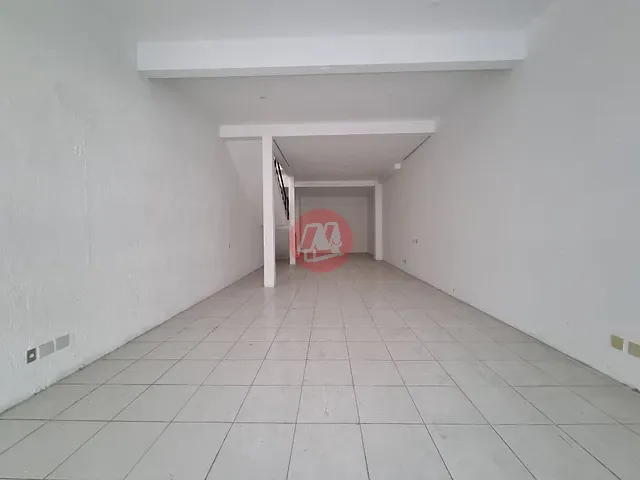Prédio com 400m², para alugar, no bairro Menino Deus em Porto Alegre