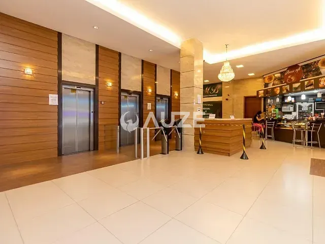 Prédio com 86m², à venda, no bairro Centro em Curitiba