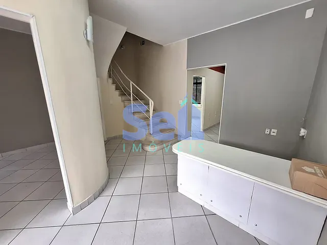 Prédio com 232m², à venda, no bairro Água Branca em São Paulo