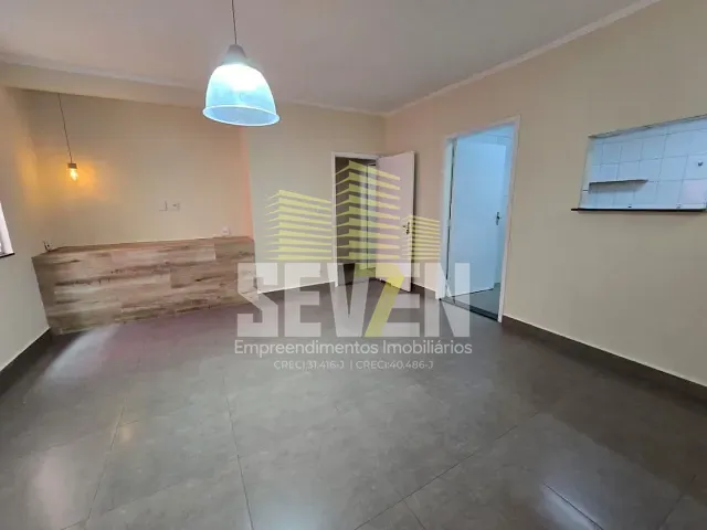 Prédio com 235m², para alugar, no bairro Centro em Bauru