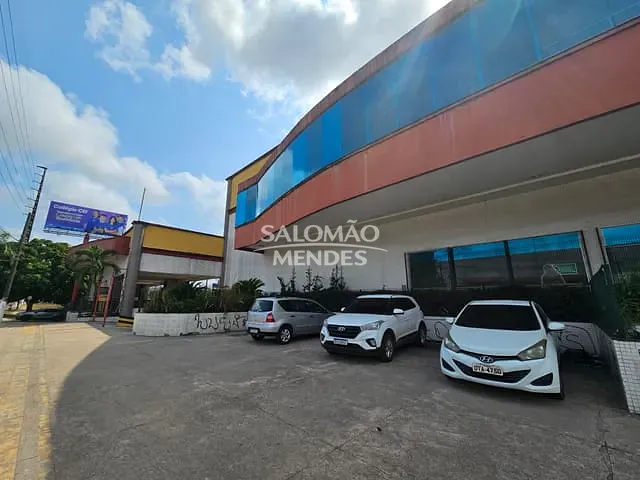 Prédio à venda ou para alugar, no bairro Parque Verde em Belém