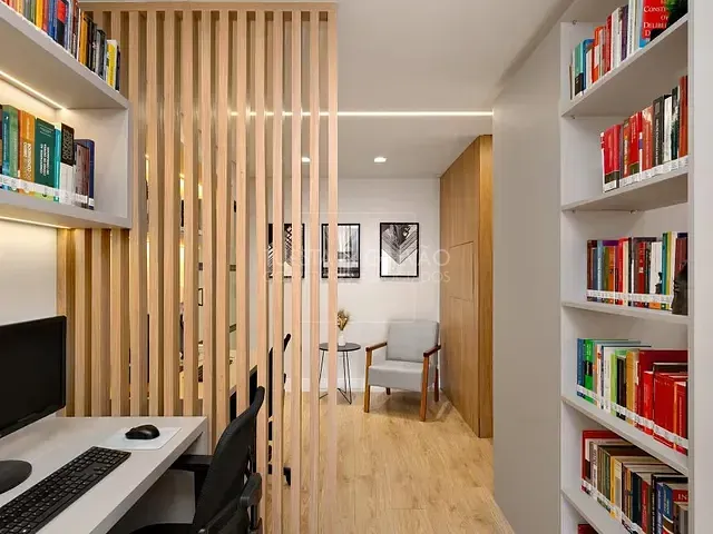 Prédio com 64m², à venda, no bairro Centro em Curitiba