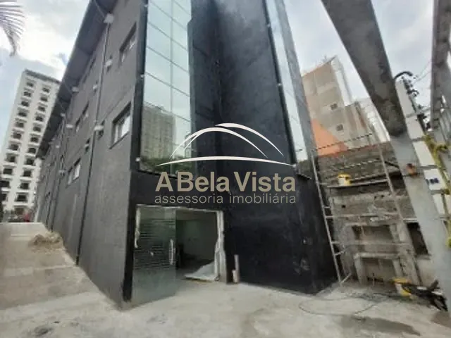 Prédio com 600m², para alugar, no bairro Vila Osasco em Osasco