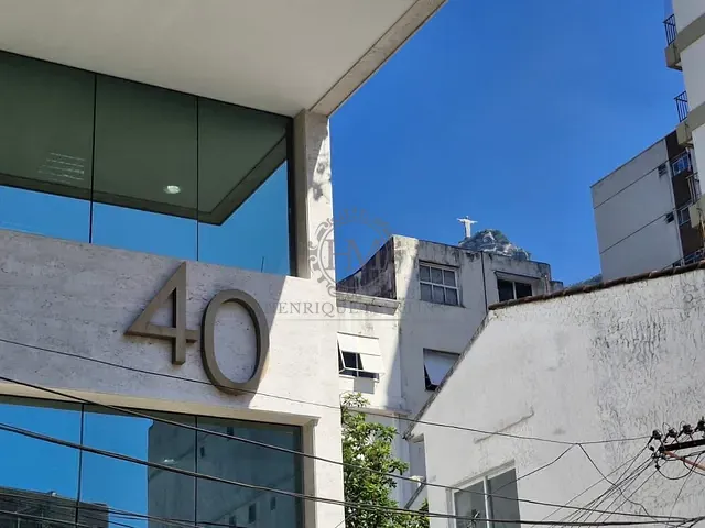 Prédio com 369m², para alugar, no bairro Humaitá em Rio de Janeiro
