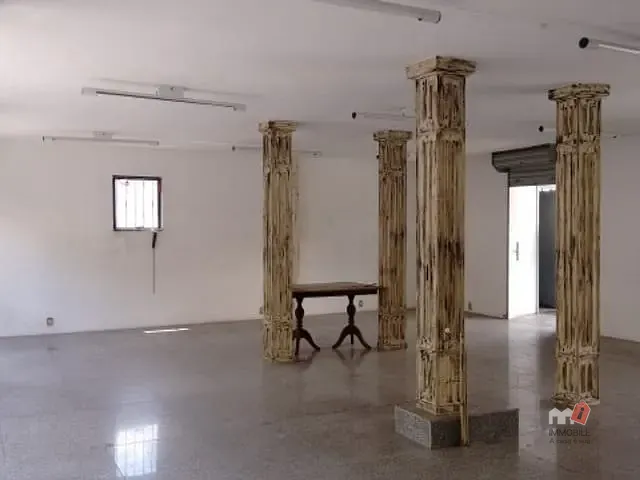 Prédio à venda, no bairro Alto da Serra em Petrópolis
