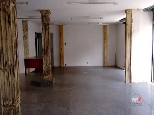 Prédio à venda, no bairro Alto da Serra em Petrópolis