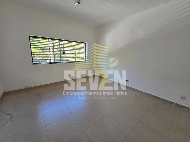 Prédio com 260m², à venda ou para alugar, no bairro Vila Noemy em Bauru