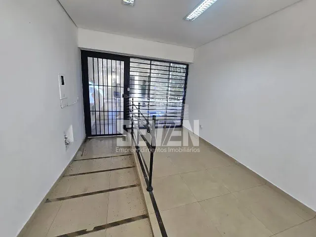 Prédio com 260m², à venda ou para alugar, no bairro Vila Noemy em Bauru