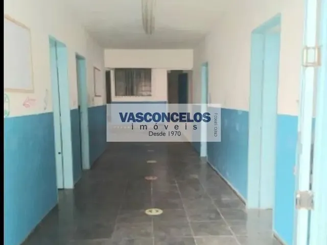 Prédio com 300m² 1 quarto e 4 banheiros, para alugar, no bairro Cidade Morumbi em São José Dos Campos