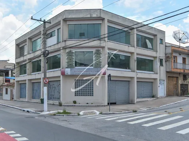 Prédio com 285m², para alugar, no bairro Vila Carrão em São Paulo