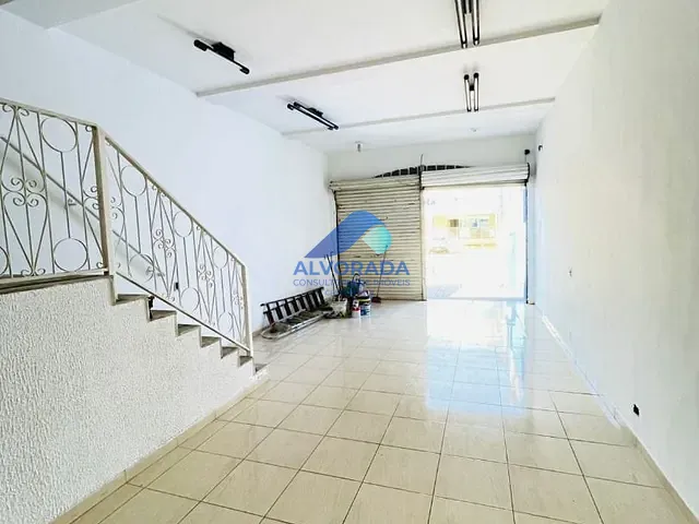 Prédio com 180m², à venda ou para alugar, no bairro Centro em São José dos Campos