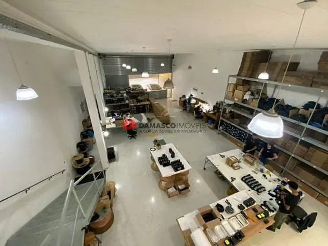 Prédio com 584m², à venda, no bairro Nova Gerty em São Caetano do Sul