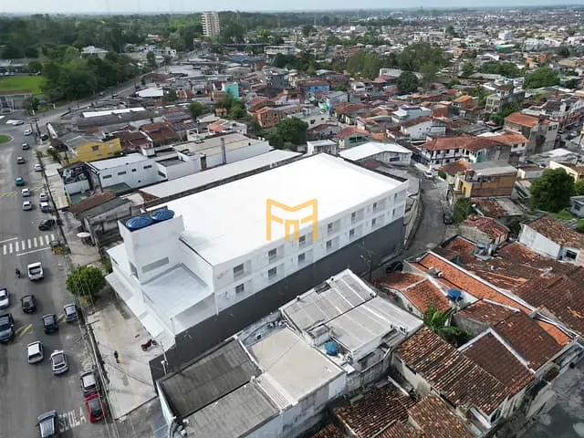 Prédio à venda, no bairro Marco em Belém