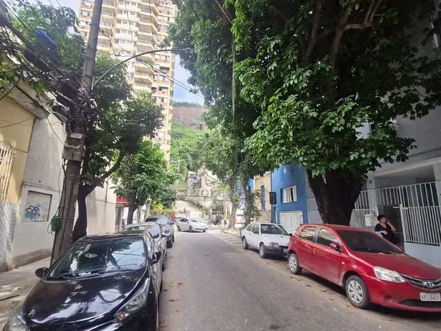Prédio com 305m², para alugar, no bairro Botafogo em Rio de Janeiro