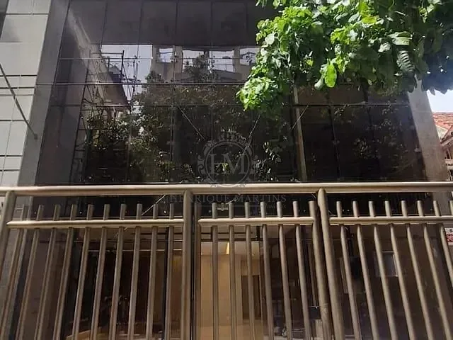 Prédio com 305m², para alugar, no bairro Botafogo em Rio de Janeiro