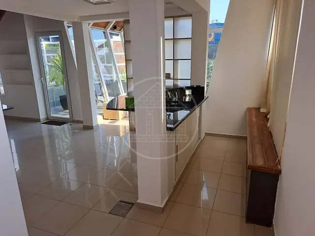 Prédio com 300m², para alugar, no bairro Jardim das Acácias em São Paulo