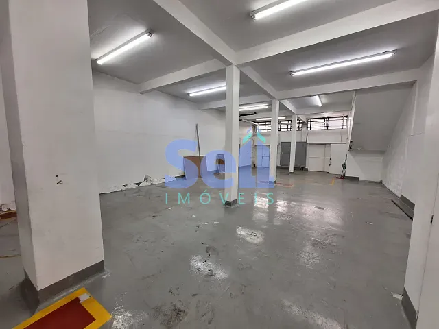 Prédio com 198m², à venda ou para alugar, no bairro Cambuci em São Paulo